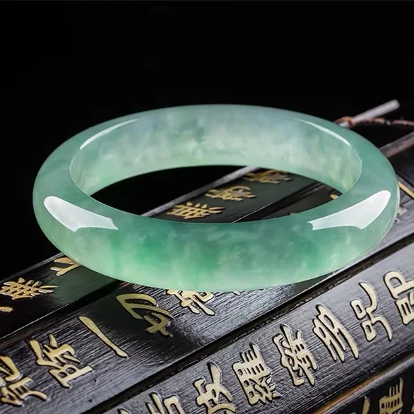 Natural Myanmar jadeite bracel - Coordinates Bracelet 리뷰 및 가격