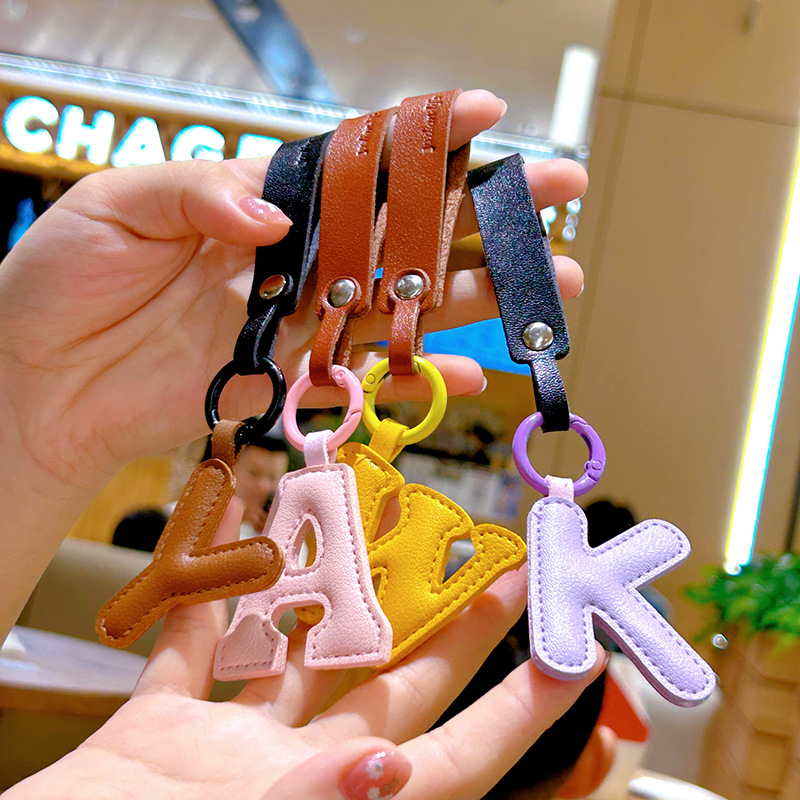 Creative PU Leather 26 Letter  - Monogram Keychain Leather 리뷰 및 가격